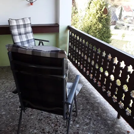 Kleines Haus Am Wald בית אירוח *