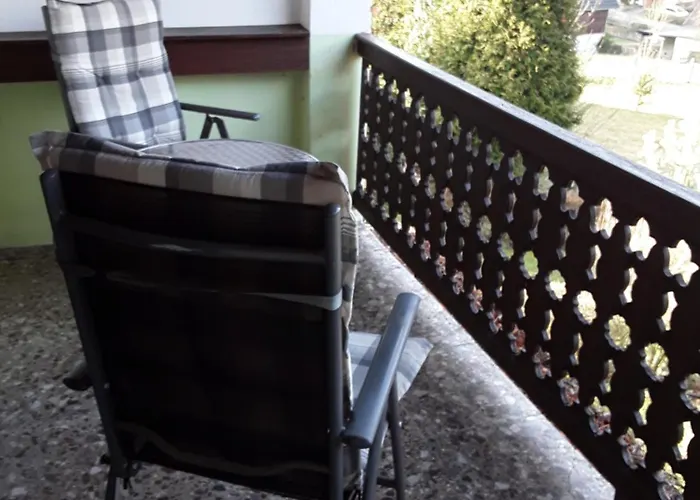 Kleines Haus Am Wald Проживание в семье *