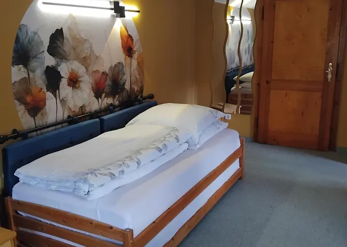 Проживание в семье Kleines Haus Am Wald *