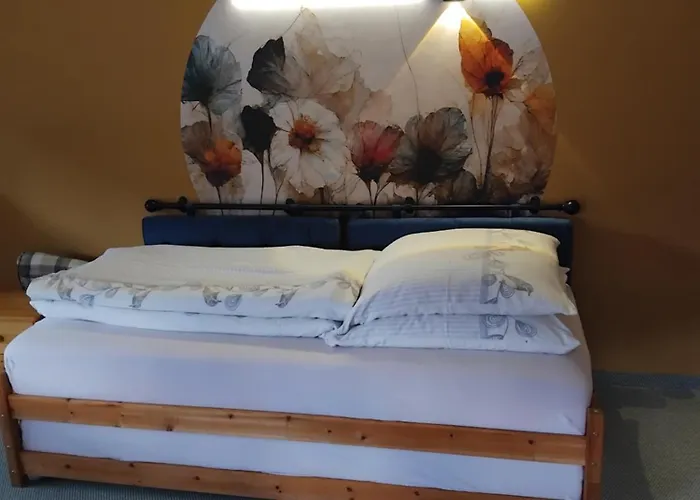 Kleines Haus Am Wald Проживание в семье Rohrbach (Thuringia)